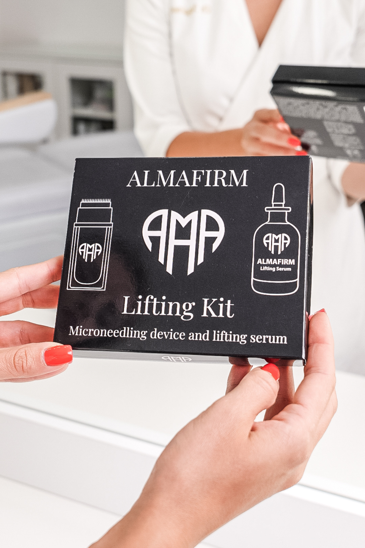 Kit de microneedling pentru ridicare