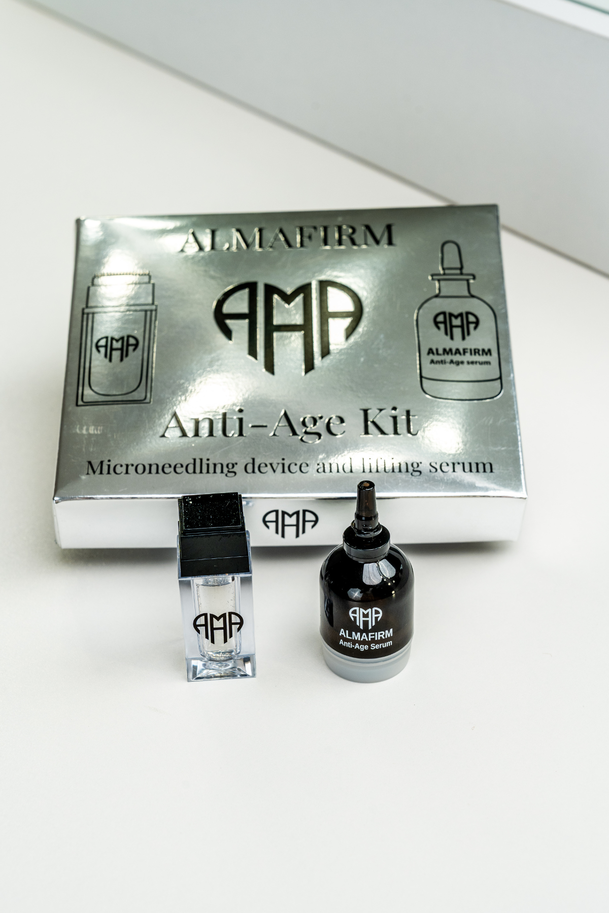 Kit de microneedling anti-îmbătrânire